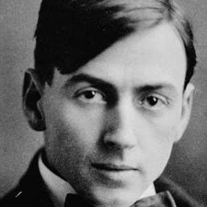 Tom Thomson - Age, Height, Birthdate, Bio, Family, Networth & More
