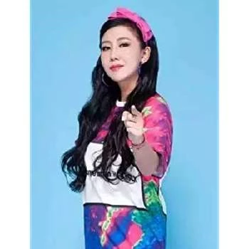 Tiantian Fan - Age, Bio, Birthdate, Family, Networth & More