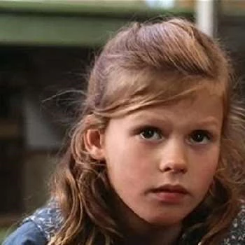 Tiba Tossijn - Age, Bio, Birthdate, Family, Networth & More