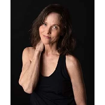 Tiffany Helm - Wiki, Bio, Birthdate, Networth, Family & More