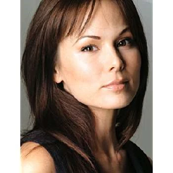 Tiffany Hendra - Age, Height, Birthdate, Family, Wiki & More