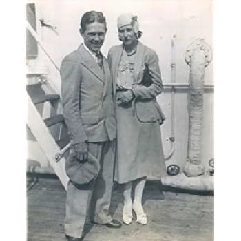 Tiffany Thayer - Height, Bio, Wiki, Family, Birthplace, Networth & More