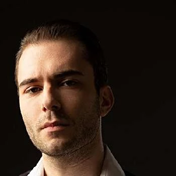 Tim Novotny - Age, Bio, Birthdate, Family, Networth & More