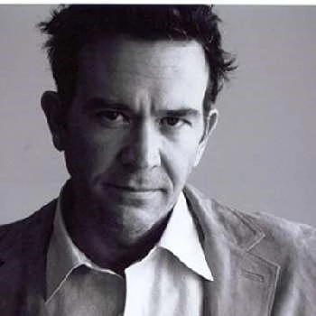 Timothy Hutton - Networth, Bio,Birthdate, Family, Wiki & More