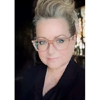 Tina Roesler Kerwin - Age, Bio, Birthdate, Family, Networth & More