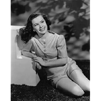 Tina Thayer - Birthdate, Age, Family, Bio, Networth & More