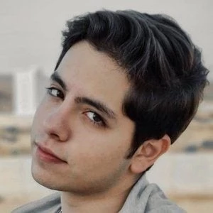 Tio Nestor Biography