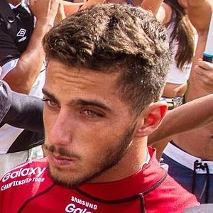 Filipe Toledo Biography