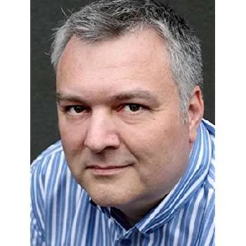 Tom Parker - Family, Bio, Birthday, Family, Income & More