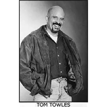Tom Towles Biography
