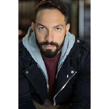 Tomás Enrique - Age, Bio, Birthdate, Family, Networth & More