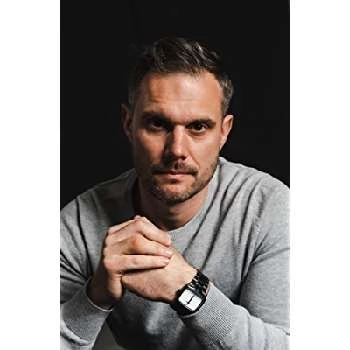 Tomas Oliver - Age, Bio, Birthdate, Family, Networth & More