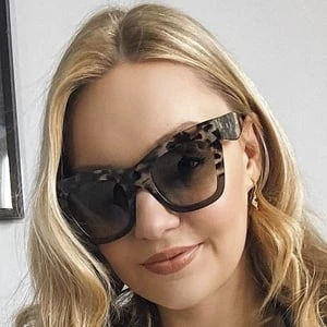 Lydia Tomlinson - Height, Bio, Wiki, Family, Birthplace, Networth & More