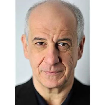 Toni Servillo Biography