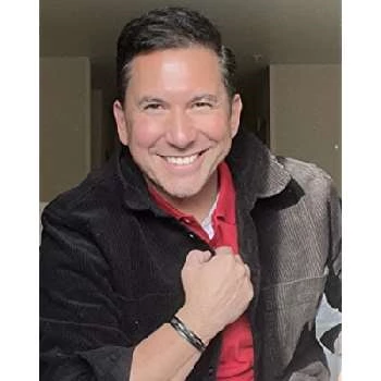 Tony Gonzalez - Age, Bio, Birthdate, Family, Networth & More