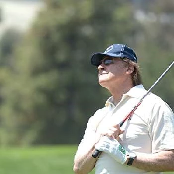 Tony LaRussa - Family, Bio, Birthday, Family, Income & More