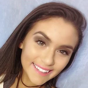 Sarah Toth - Birthday, Bio, Wiki, Family, Networth & More