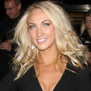 Leah Totton Biography