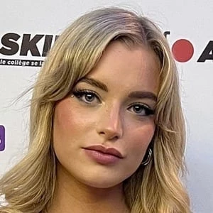 Artemisia Toussaint - Networth, Bio,Birthdate, Family, Wiki & More