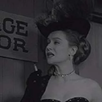 Tracey Roberts - Birthdate, Age, Family, Bio, Networth & More