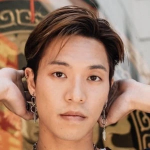 Jonny Tran - Age, Wiki, Birthdate, Bio, Networth, Family & More