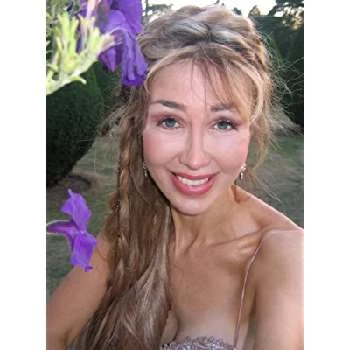 Tres Hanley - Age, Bio, Birthdate, Family, Networth & More