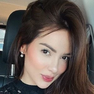 Paola Triana - Wiki, Bio, Birthdate, Networth, Family & More