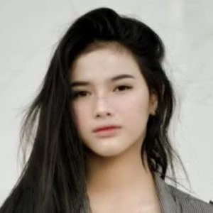 Maxine Trinidad - Age, Bio, Birthdate, Family, Networth & More