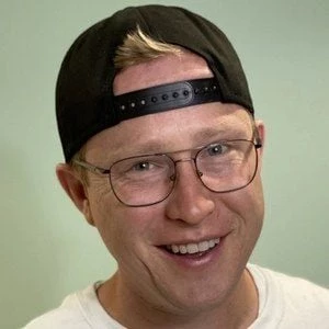 Trixshotsam - Birthplace, Bio, Wiki, Birthday, Family, Networth & More