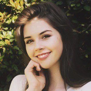 Elise Trouw Biography