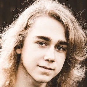 Griffin Tucker - Age, WIki, Birthday, Family, Networth & More