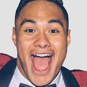 Johnny Tuivasa-Sheck - Age, WIki, Birthday, Family, Networth & More