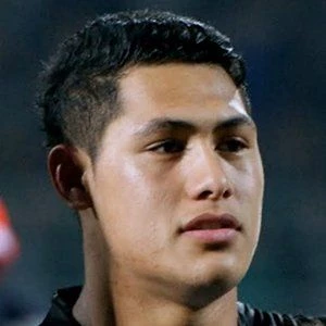Roger Tuivasa-Sheck Biography