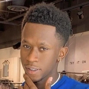 Zach Twa - Age, WIki, Birthday, Family, Networth & More