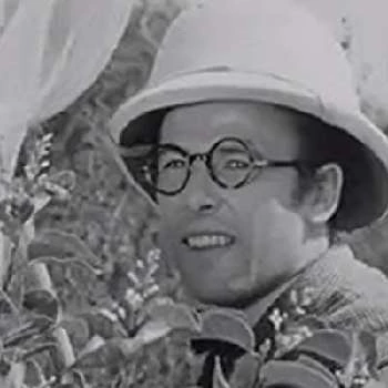 Tyler MacDuff Biography