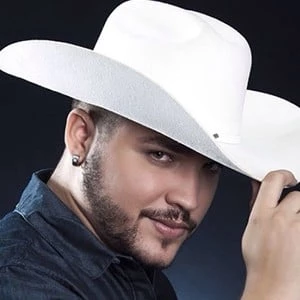 Jessi Uribe - Age, Bio, Birthdate, Family, Networth & More