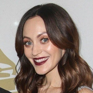 Sarah Urie Biography