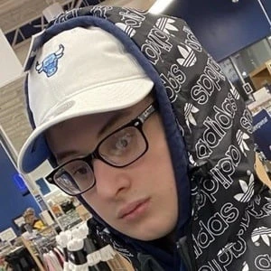 Zach Ury - Age, WIki, Birthday, Family, Networth & More