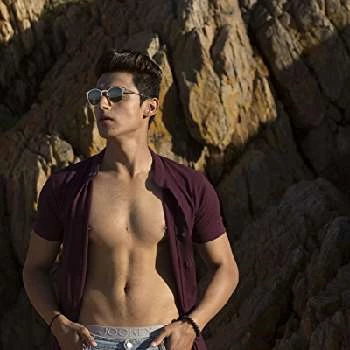 Utsav Tyagi - Age, Bio, Birthdate, Family, Networth & More