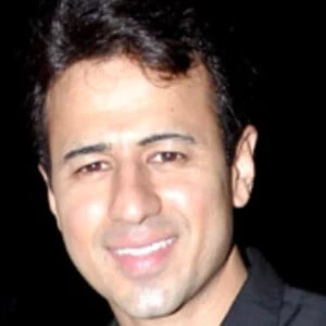 Aryan Vaid - Family, Bio, Birthday, Family, Income & More