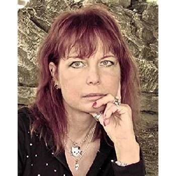 Val Verse - Age, Bio, Birthdate, Family, Networth & More