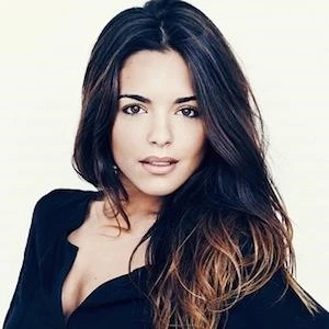 Olympia Valance Biography