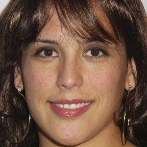 Angélica Vale Biography