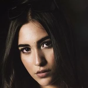 Gloria Valencia - Networth, Bio, Birthdate, Age, Family & More