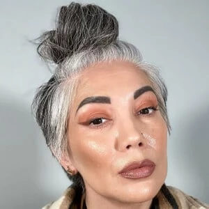 Sonia Valencia - Age, Height, Birthdate, Bio, Family, Networth & More