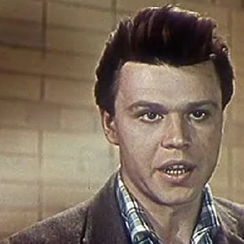 Valentin Burov - Family, Bio, Wiki, Dat of Birth, Networth & More