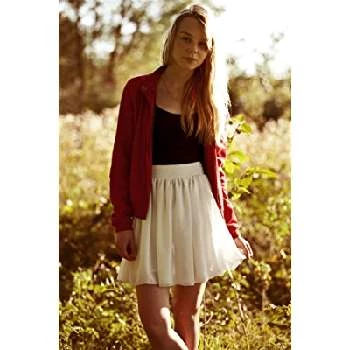 Valeria Schneider - Age, Bio, Birthdate, Family, Networth & More