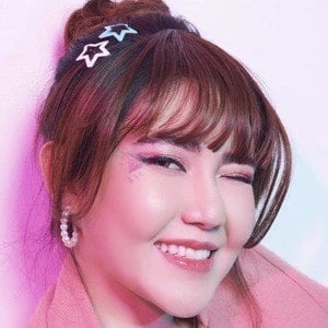 Via Vallen - Age, Bio, Birthdate, Family, Networth & More