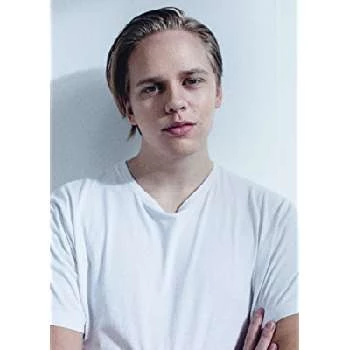 Valter Skarsgård - Bio, Networth, Family, Age, Birthdate & More