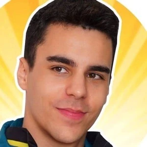 Álvaro Valyrio - Birthdate, Age, Family, Bio, Networth & More